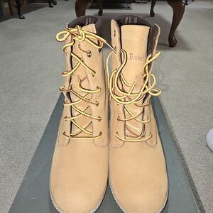 Timberland Women's Tan Lace-Up Boots